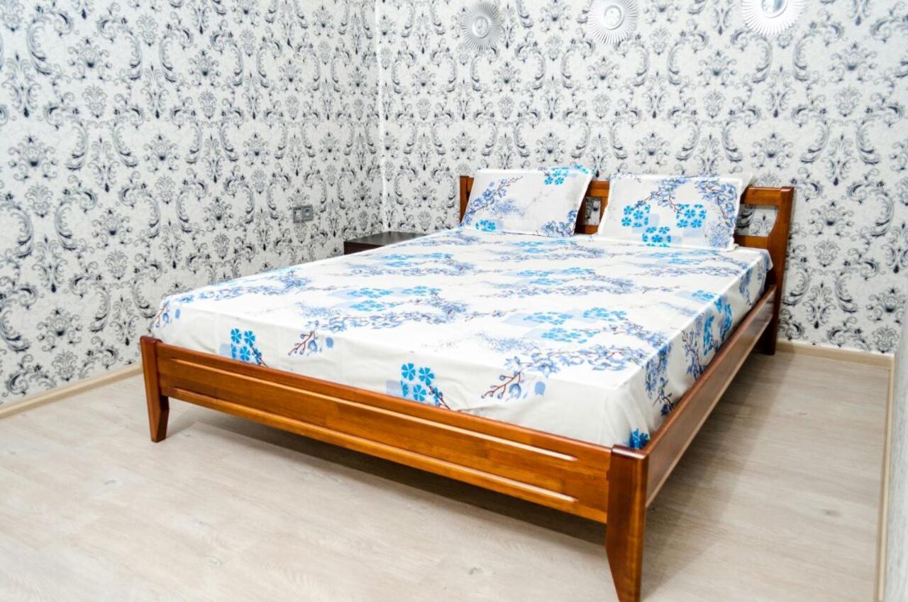 Admiral Apartment Kharkov Luaran gambar